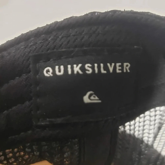 Quicksilver Aloha Hawaii White/Black Mesh,Snapback Mens Trucker Hat. - Picture 5 of 7